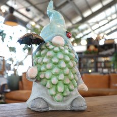 ガーデンノーム 傘を持ったノーム テントウムシハット商品イメージ02