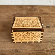 木製オルゴール 手巻き ナチュラル商品イメージ01
